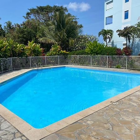 Superbe Appartement Vue Sur Mer Sainte-Anne Exterior photo